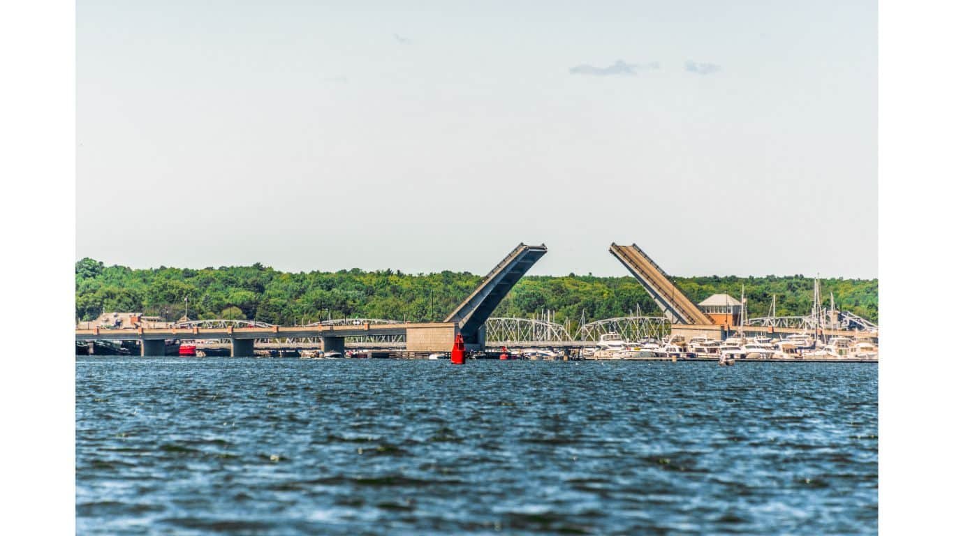 Sturgeon Bay, Delta County